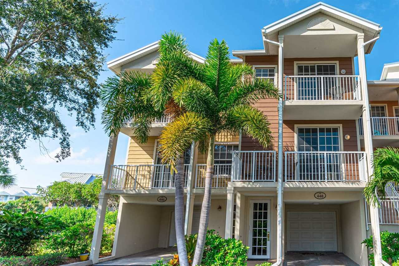 vacation rental condos