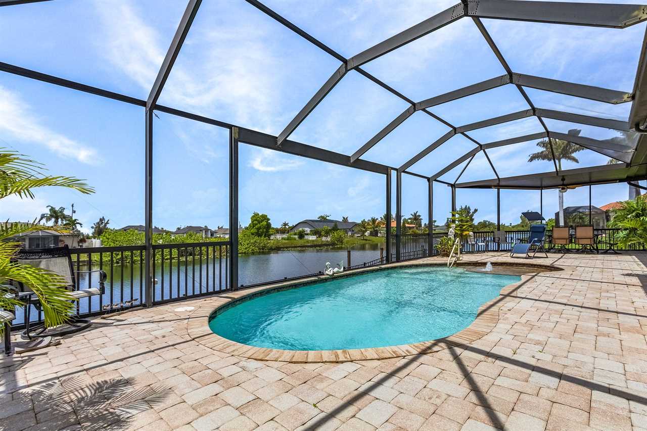 vacation rental condos